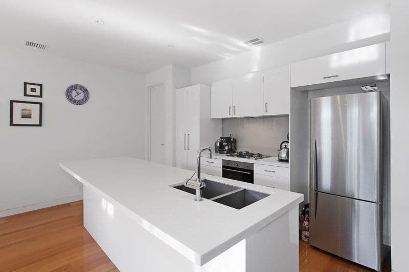 388 Bluff Road, SANDRINGHAM VIC 3191, Sandringham - Thumbnail 2