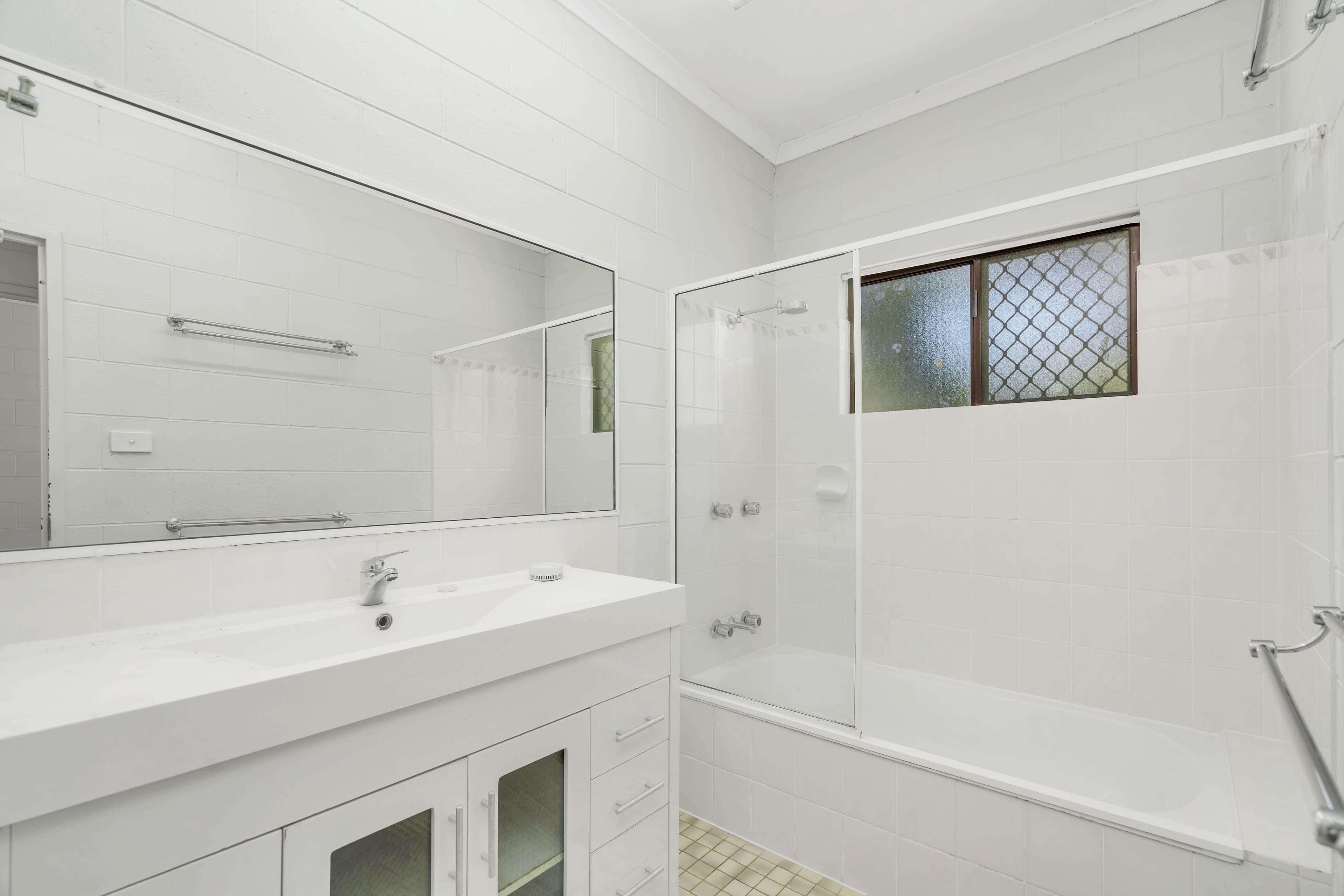 13 Denver Street, White Rock QLD 4868, White Rock - Thumbnail 6