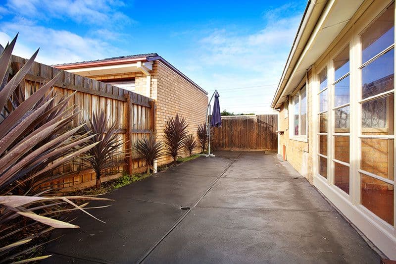 90 Mountview Road, LALOR VIC 3075, Lalor - Thumbnail 5