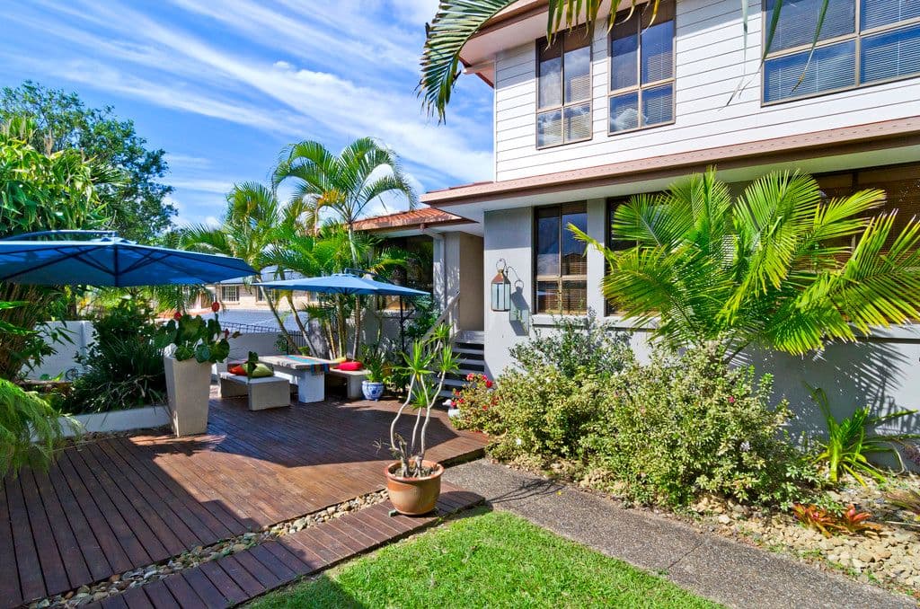 22 Jarrahdale Drive, ELANORA QLD 4221, Elanora - Thumbnail 3