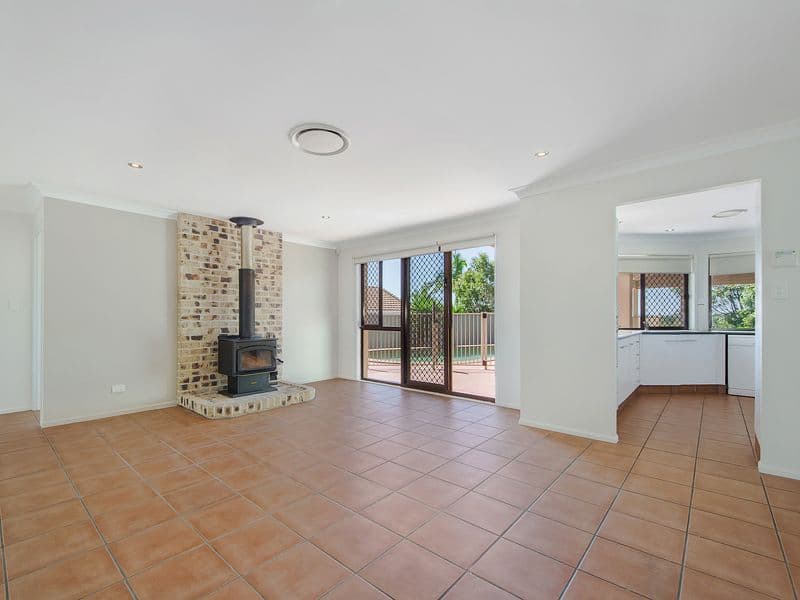 35 Merridown Drive, MERRIMAC QLD 4226, Merrimac - Thumbnail 5