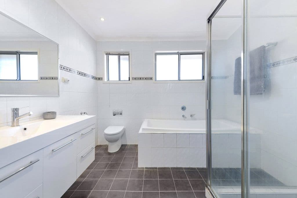 22 Horbling Avenue, Georges Hall NSW 2198, Georges Hall - Thumbnail 7