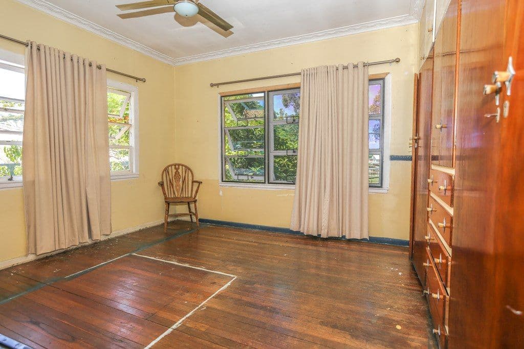 2 Brooke Avenue, SOUTHPORT QLD 4215, Southport - Thumbnail 7