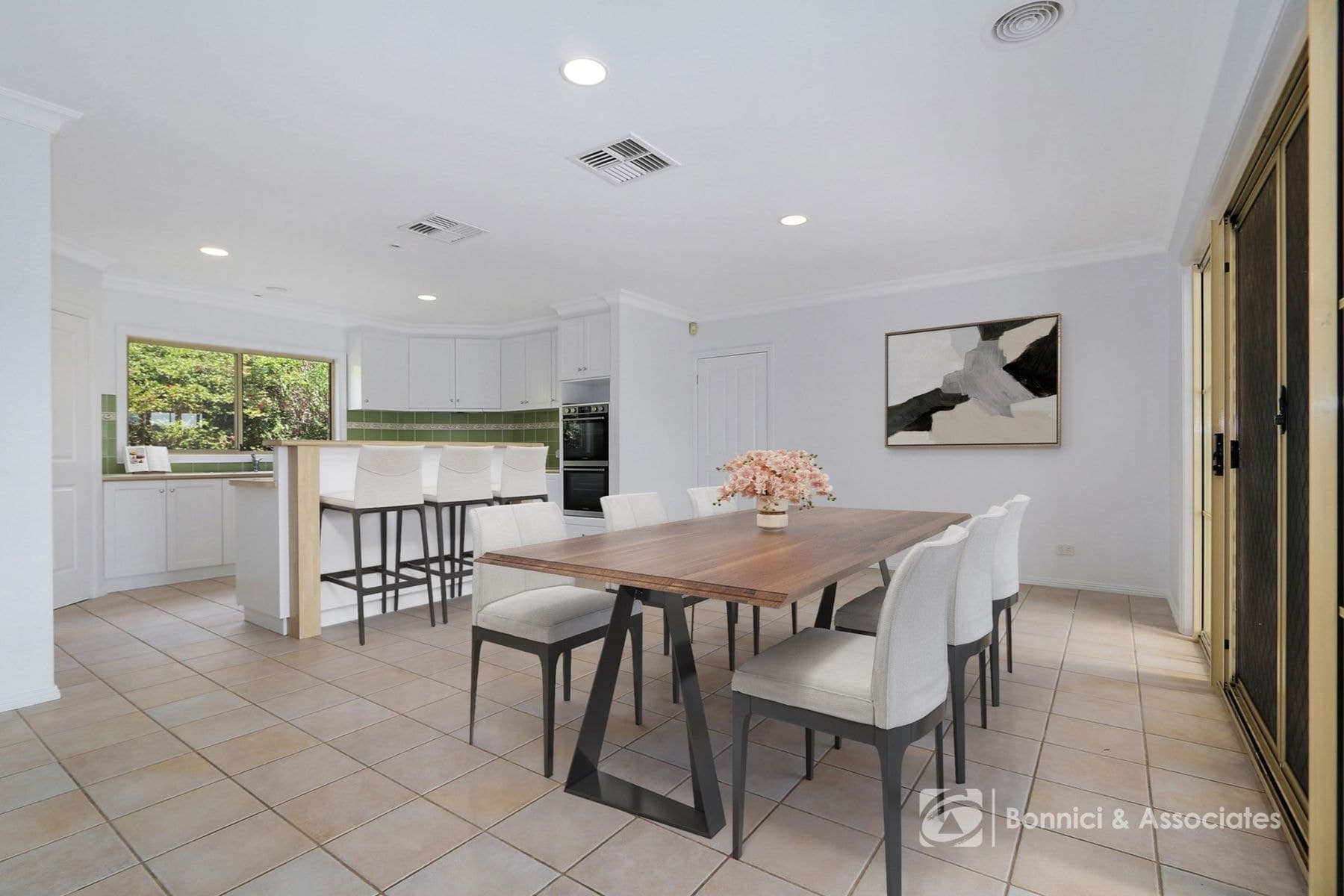 68 Avondale Drive, Wodonga VIC 3690, Wodonga - Thumbnail 4