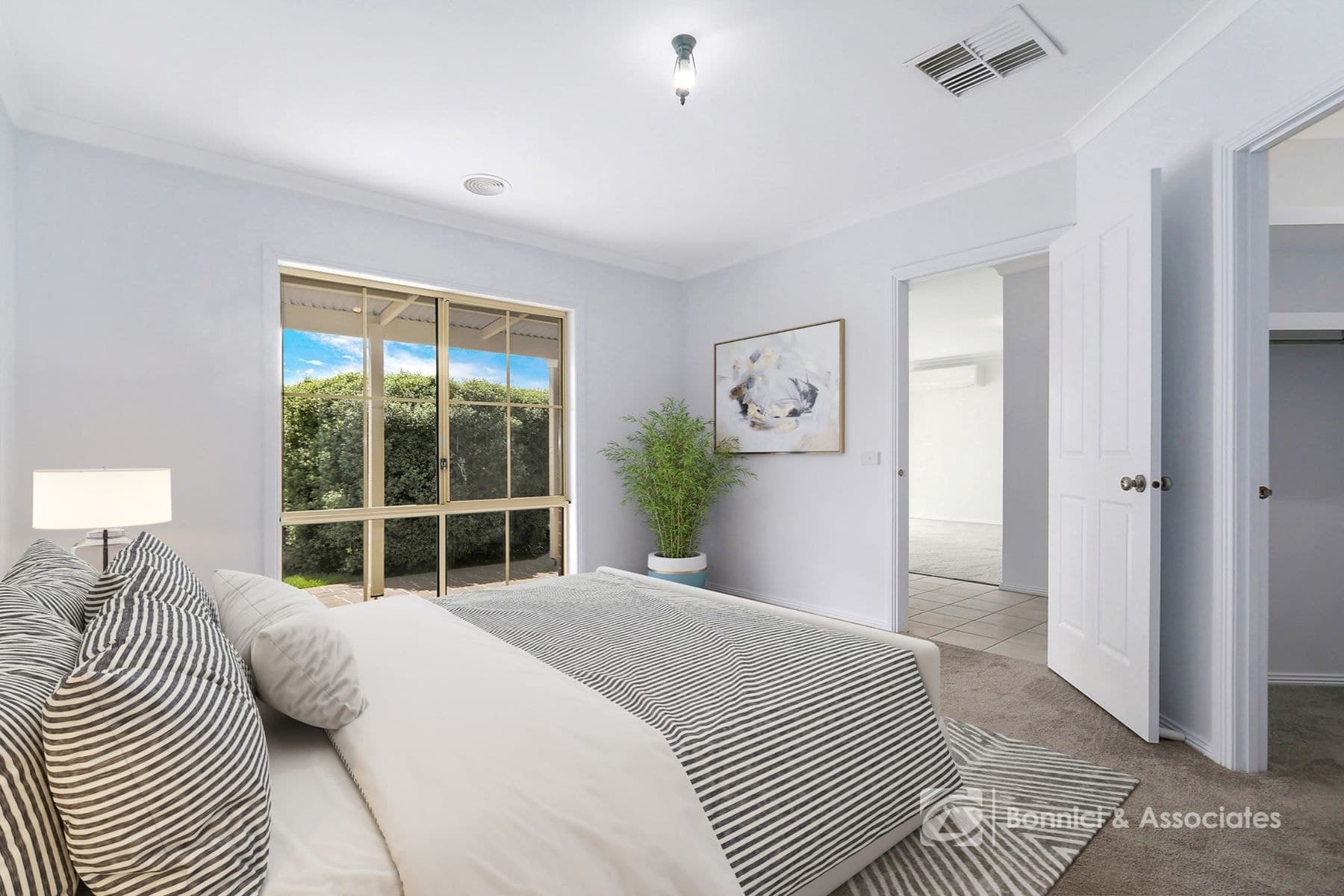 68 Avondale Drive, Wodonga VIC 3690, Wodonga - Thumbnail 6