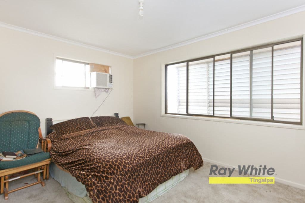 10 Plaza Street, WYNNUM WEST QLD 4178, Wynnum West - Thumbnail 6