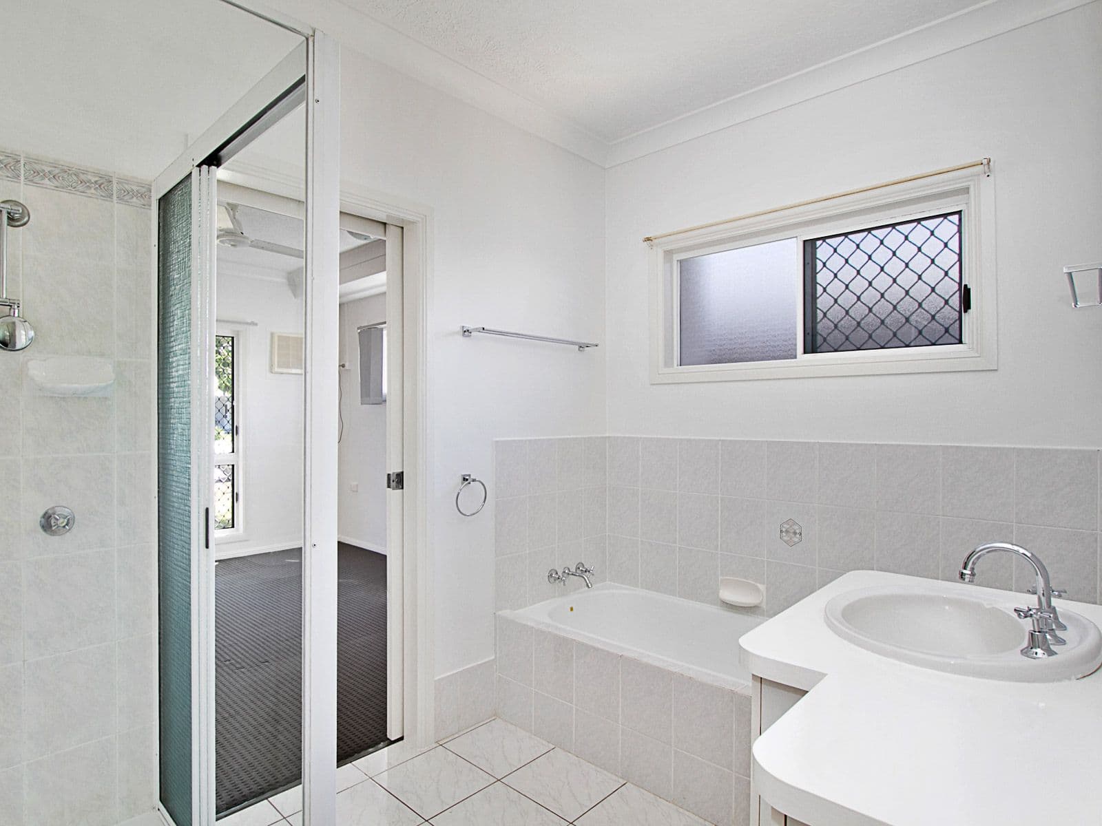 34 Macarthur Drive, Annandale QLD 4814, Annandale - Thumbnail 7