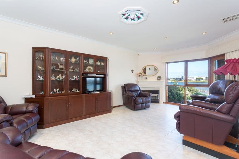 68 Martin Court, West Lakes SA 5021, West Lakes - Thumbnail 7