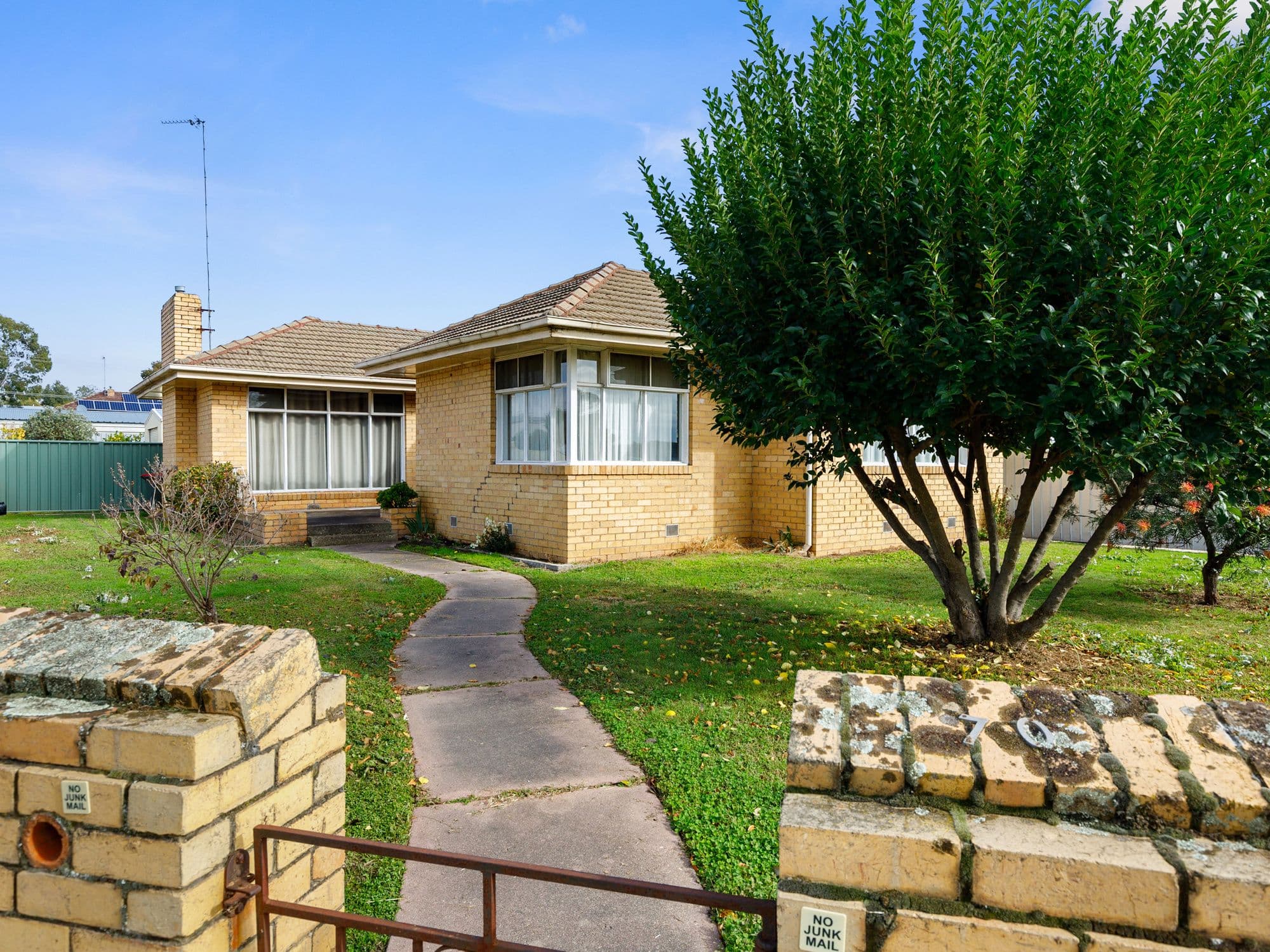 70 Anzac Avenue, Seymour VIC 3660, Seymour - Thumbnail 2