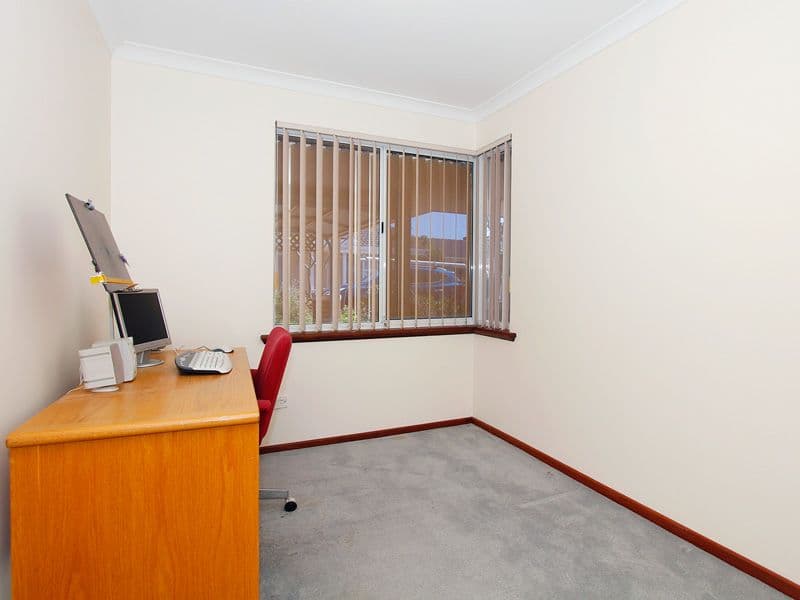 32 Towncentre Drive, THORNLIE WA 6108, Thornlie - Thumbnail 8