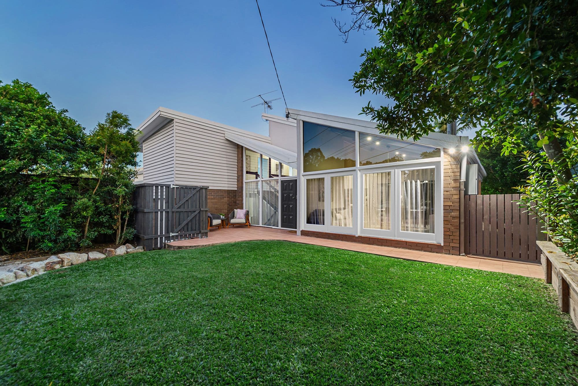 55 Hutton Road, Ferny Hills QLD 4055, Ferny Hills - Thumbnail 2