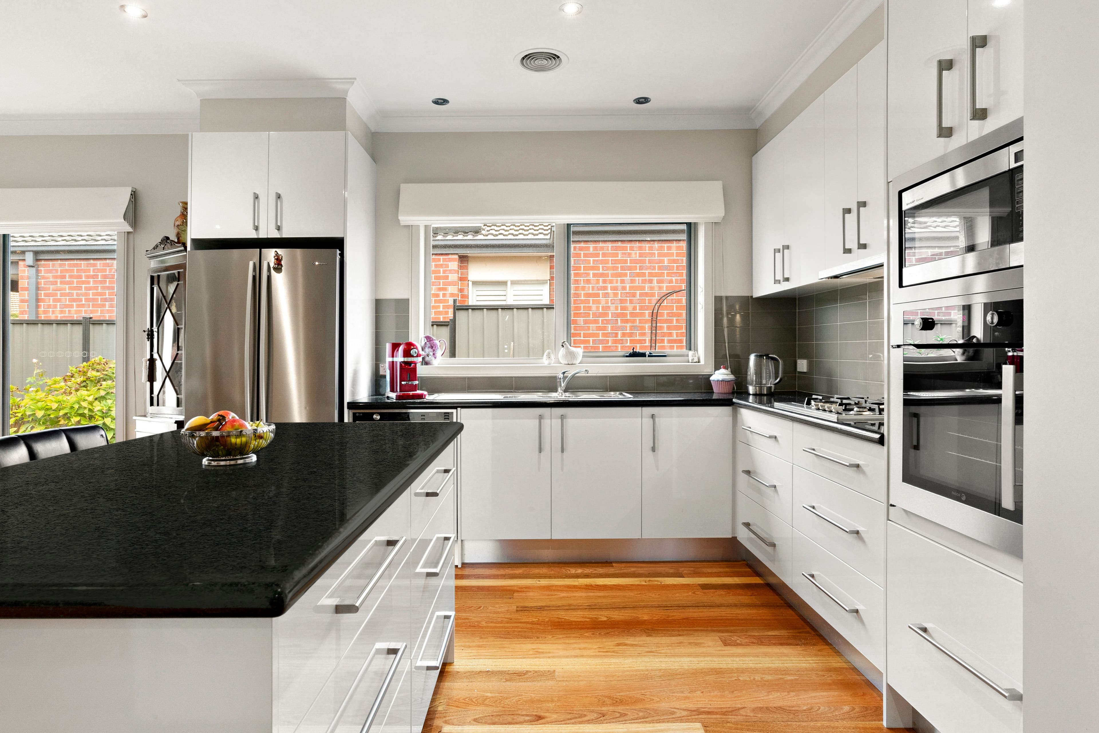 3 Brunton Drive, Mernda VIC 3754, Mernda - Thumbnail 2