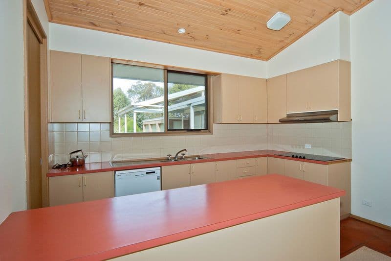 85 Fairway Crescent, TEESDALE VIC 3328, Teesdale - Thumbnail 3
