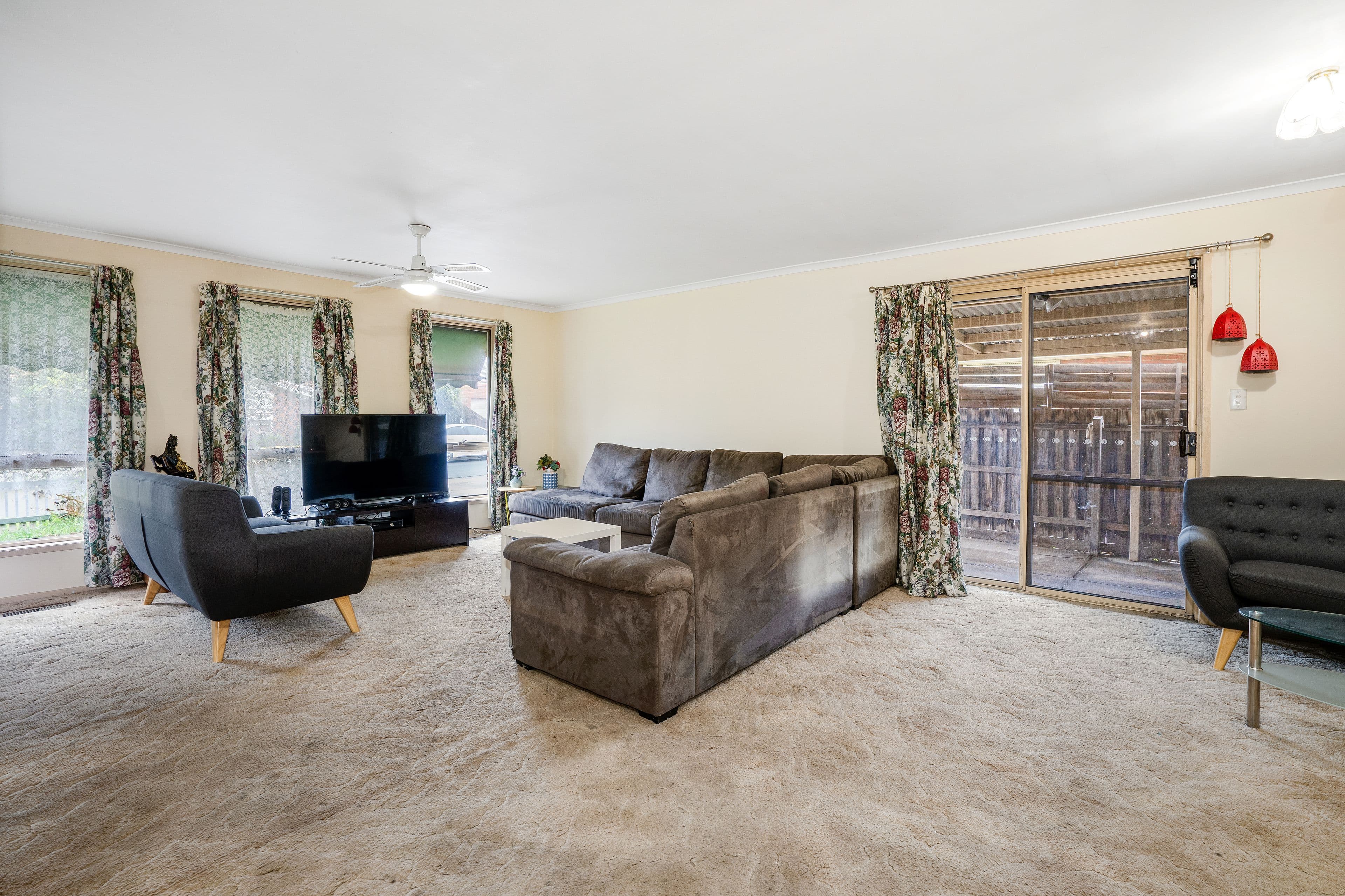 6 Sebastion Street, Epping VIC 3076, Epping - Thumbnail 4