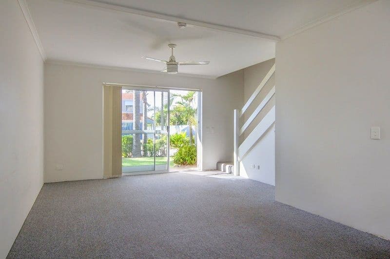 17 Margit Crescent, SUNRISE BEACH QLD 4567, Sunrise Beach - Thumbnail 3