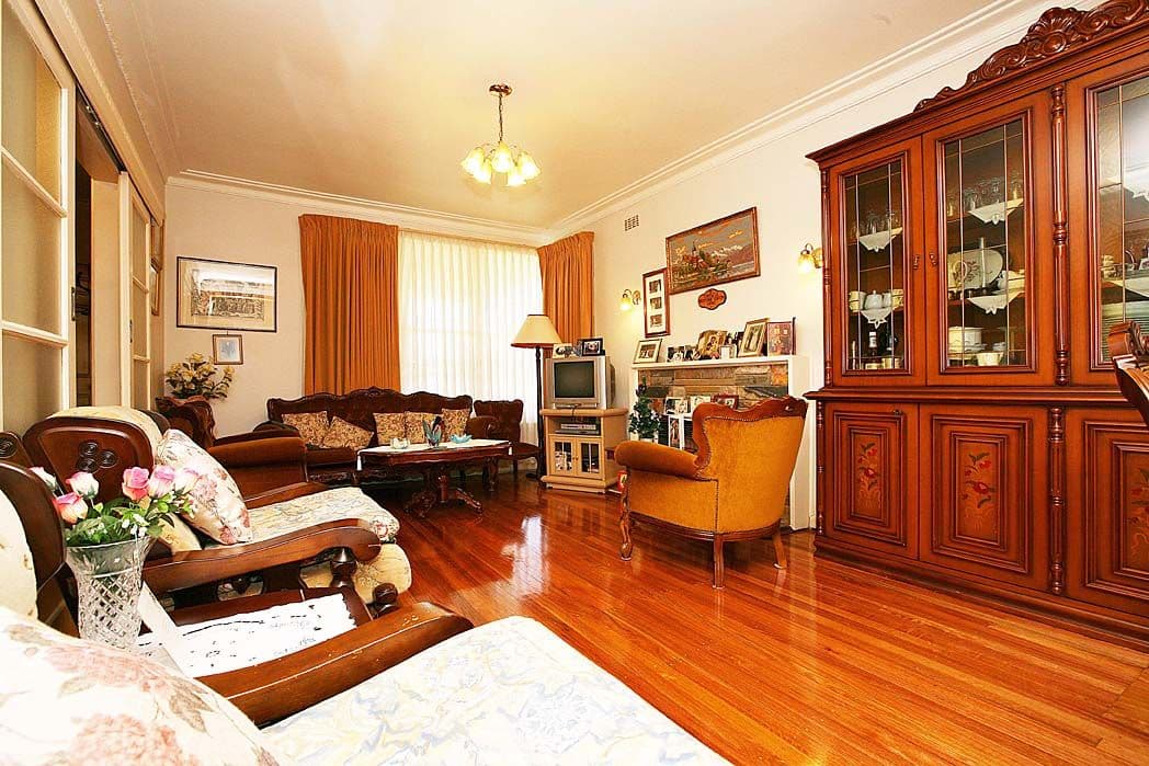 10 Ashton Street, RESERVOIR VIC 3073, Reservoir - Thumbnail 2