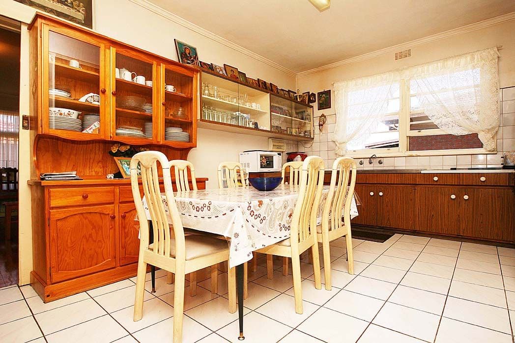 10 Ashton Street, RESERVOIR VIC 3073, Reservoir - Thumbnail 4