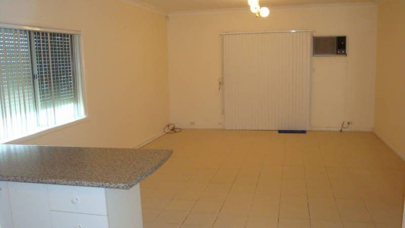 256  Brenan Street, SMITHFIELD NSW 2164, Smithfield - Thumbnail 3