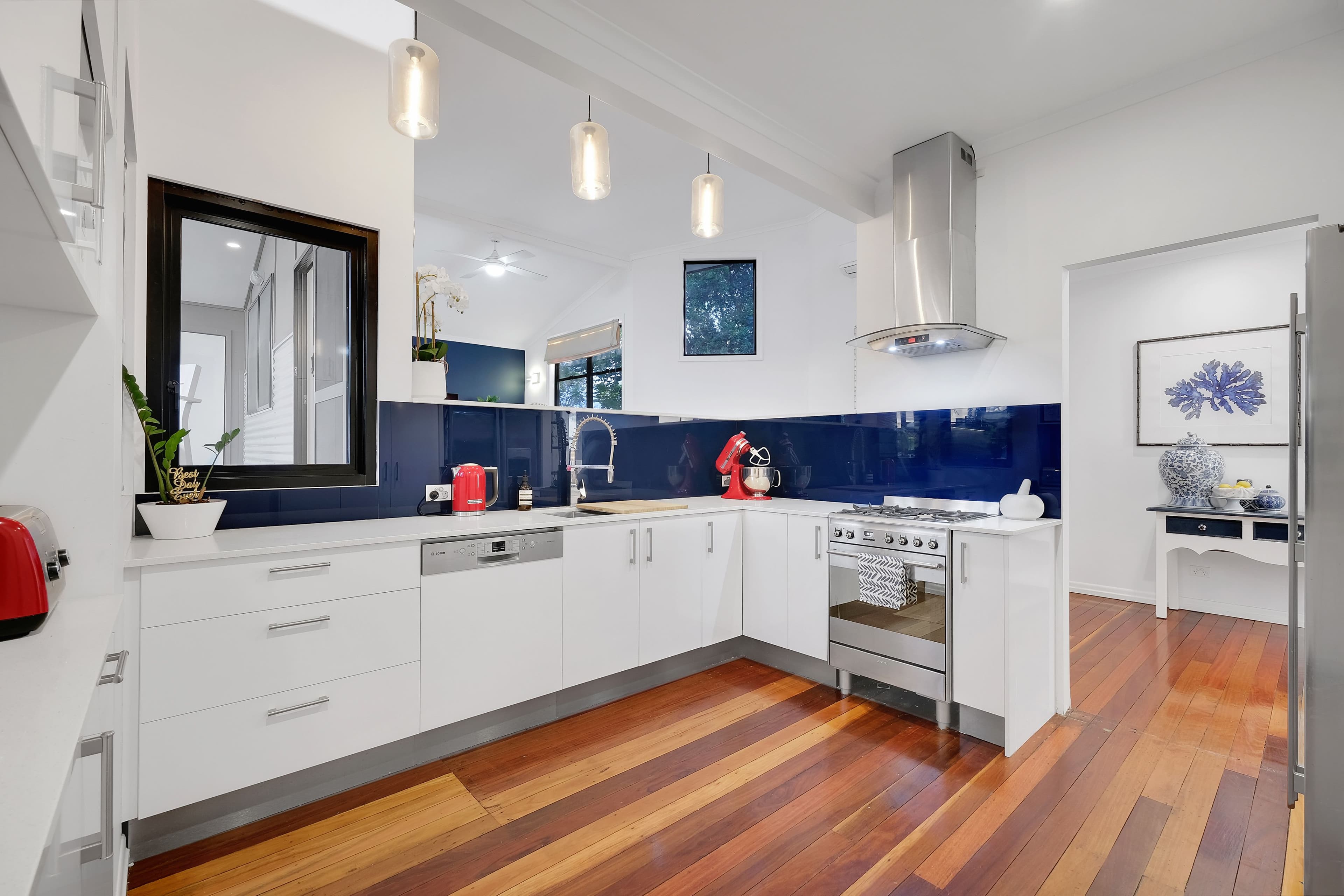 160 Eildon Road, Windsor QLD 4030, Windsor - Thumbnail 2
