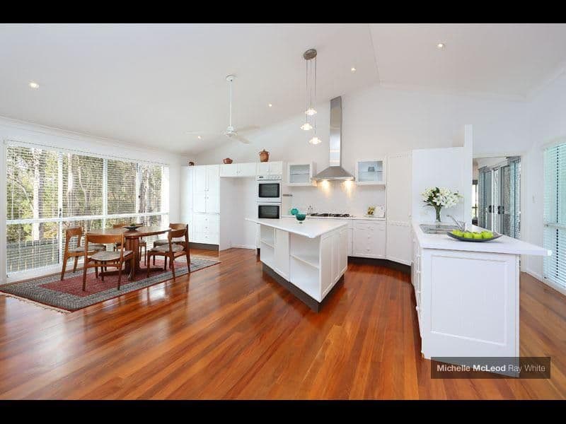 4 Gayna Street, KENMORE QLD 4069, Kenmore - Thumbnail 4