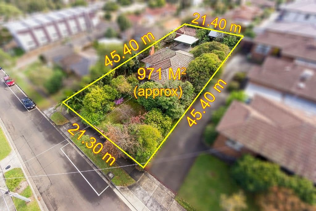 7 Rosella Avenue, BORONIA VIC 3155, Boronia - Thumbnail 2