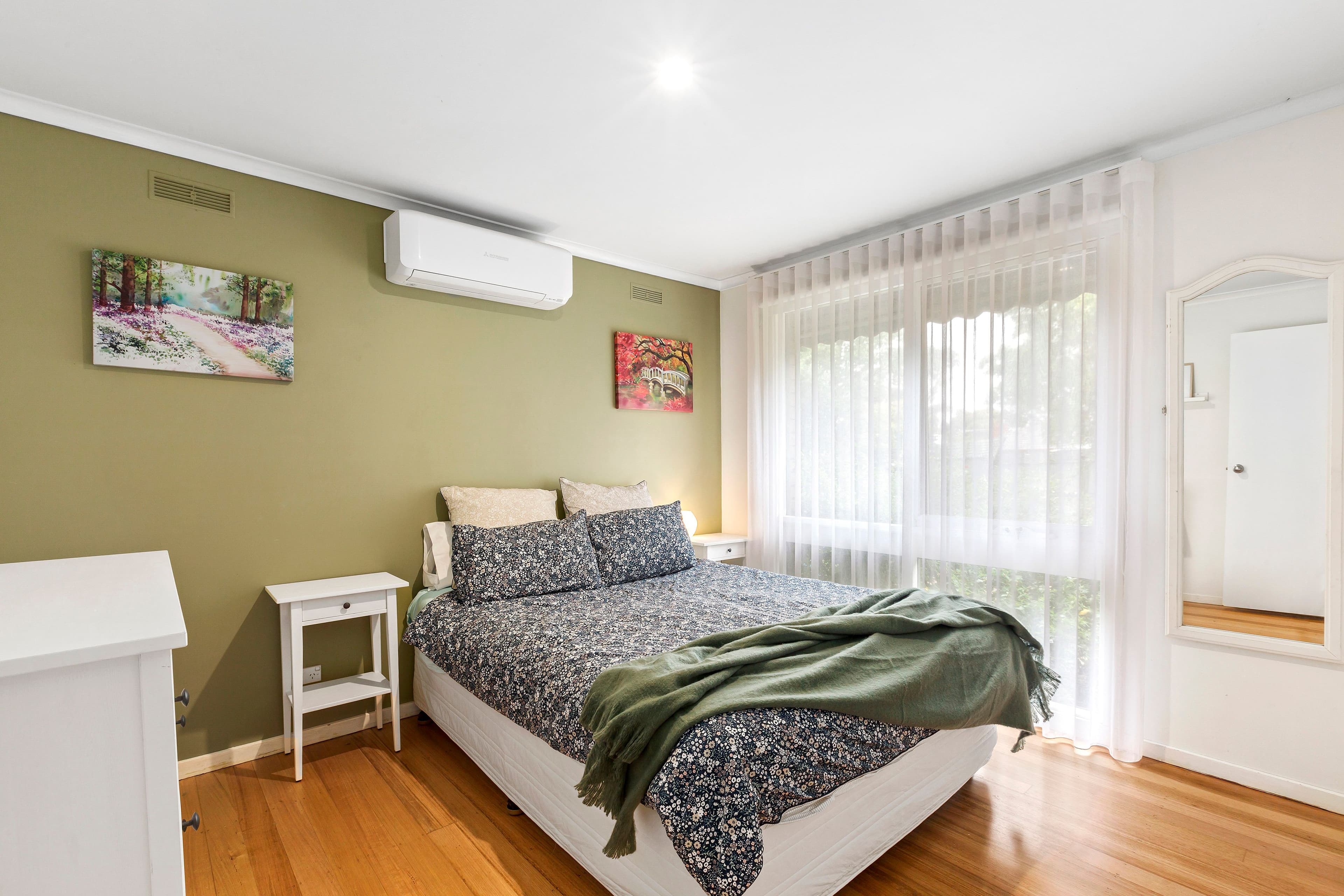 11 Simpson Avenue, Sunbury VIC 3429, Sunbury - Thumbnail 5