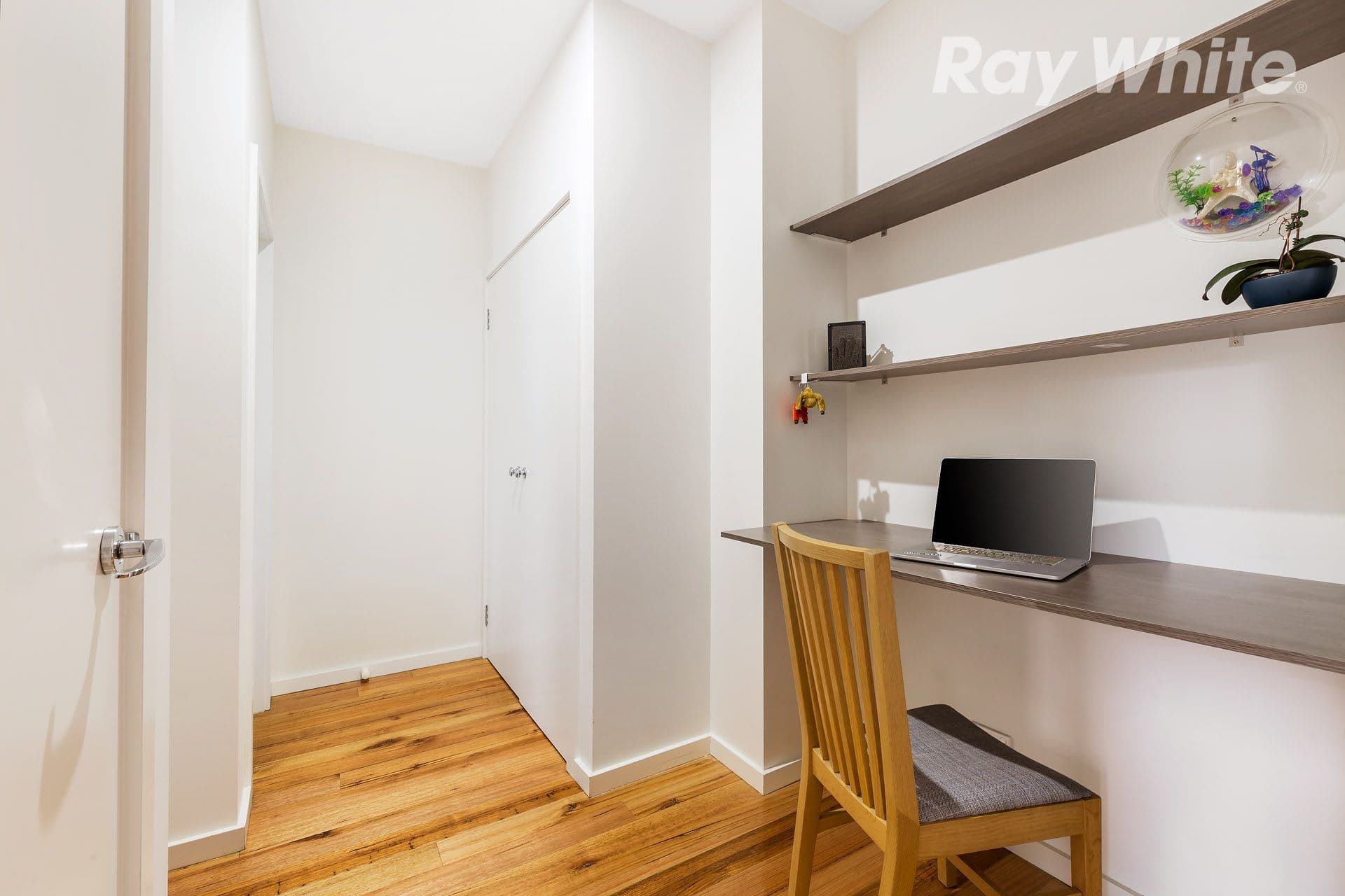 84 Mill Park Drive, Mill Park VIC 3082, Mill Park - Thumbnail 4