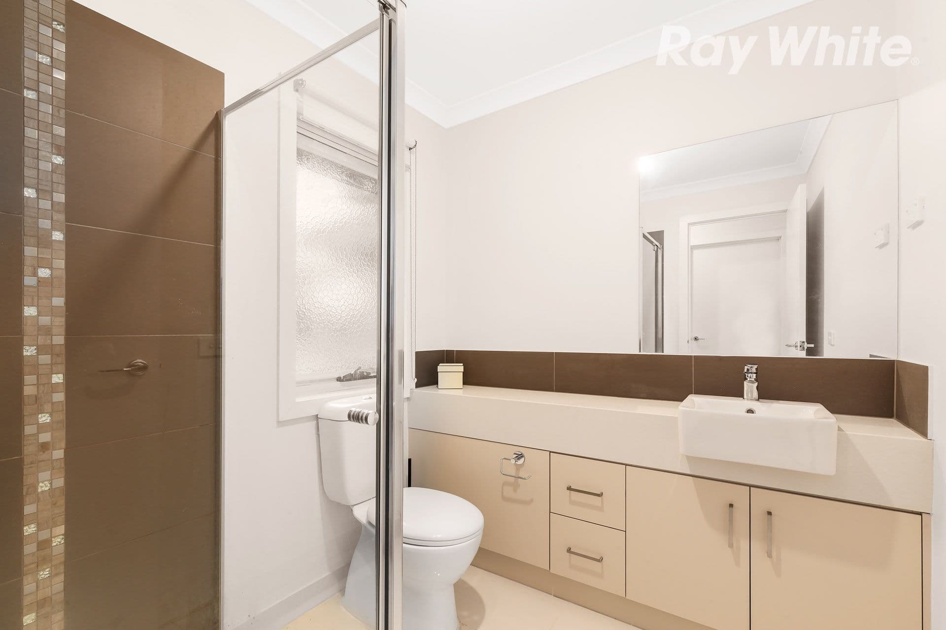 84 Mill Park Drive, Mill Park VIC 3082, Mill Park - Thumbnail 6