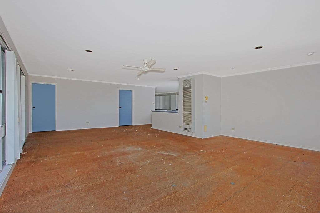 50 Northcove Road, Long Beach - Thumbnail 6