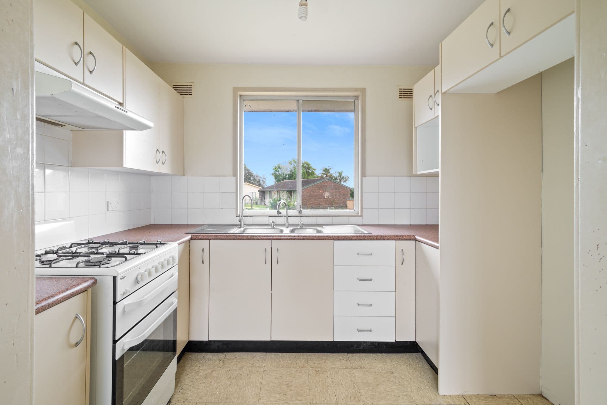 9 Yarrawin Way, Airds NSW 2560, Airds - Thumbnail 4