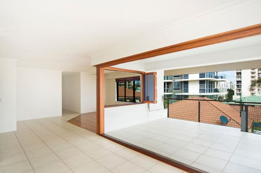 7 Eden Avenue, RAINBOW BAY QLD 4225, Rainbow Bay - Thumbnail 4