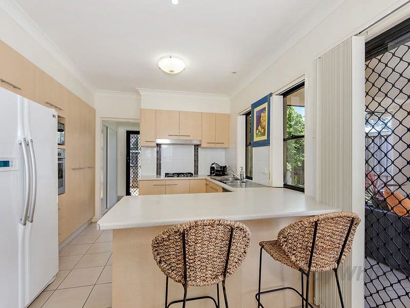 8 Auburn Court, Ormeau QLD 4208, Ormeau - Thumbnail 3