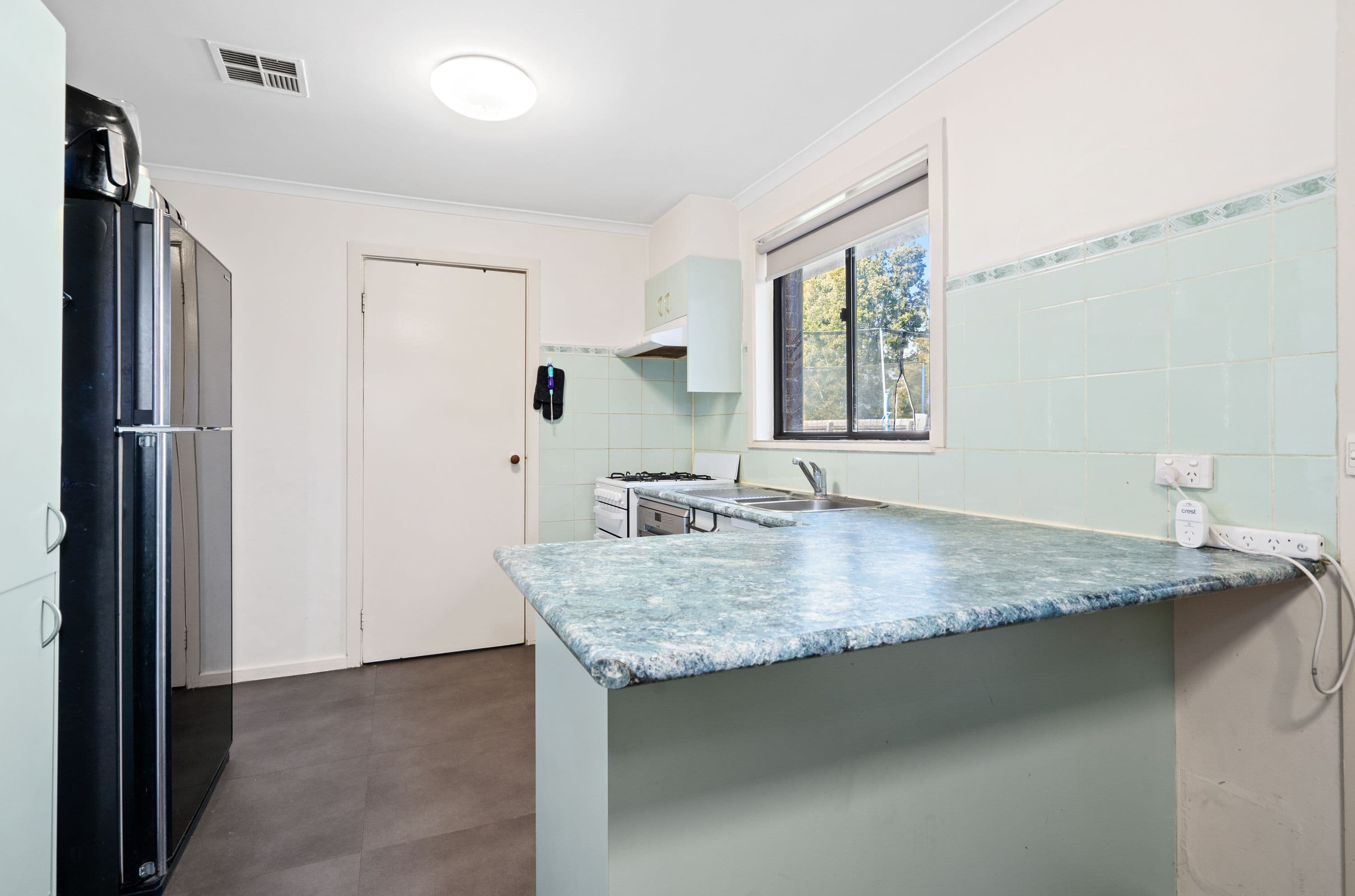 2 Nicholas Street, Epping VIC 3076, Epping - Thumbnail 2