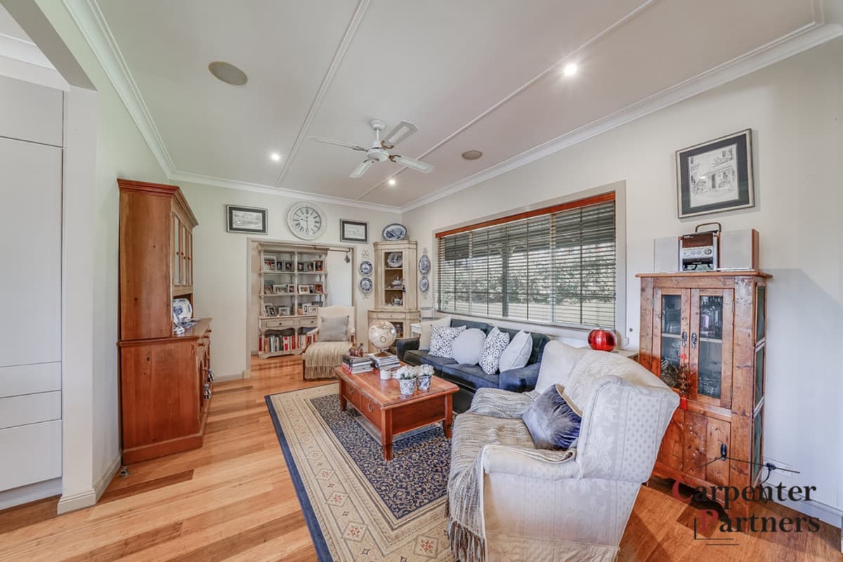 363 Railway Parade, BALMORAL, Balmoral - Thumbnail 8