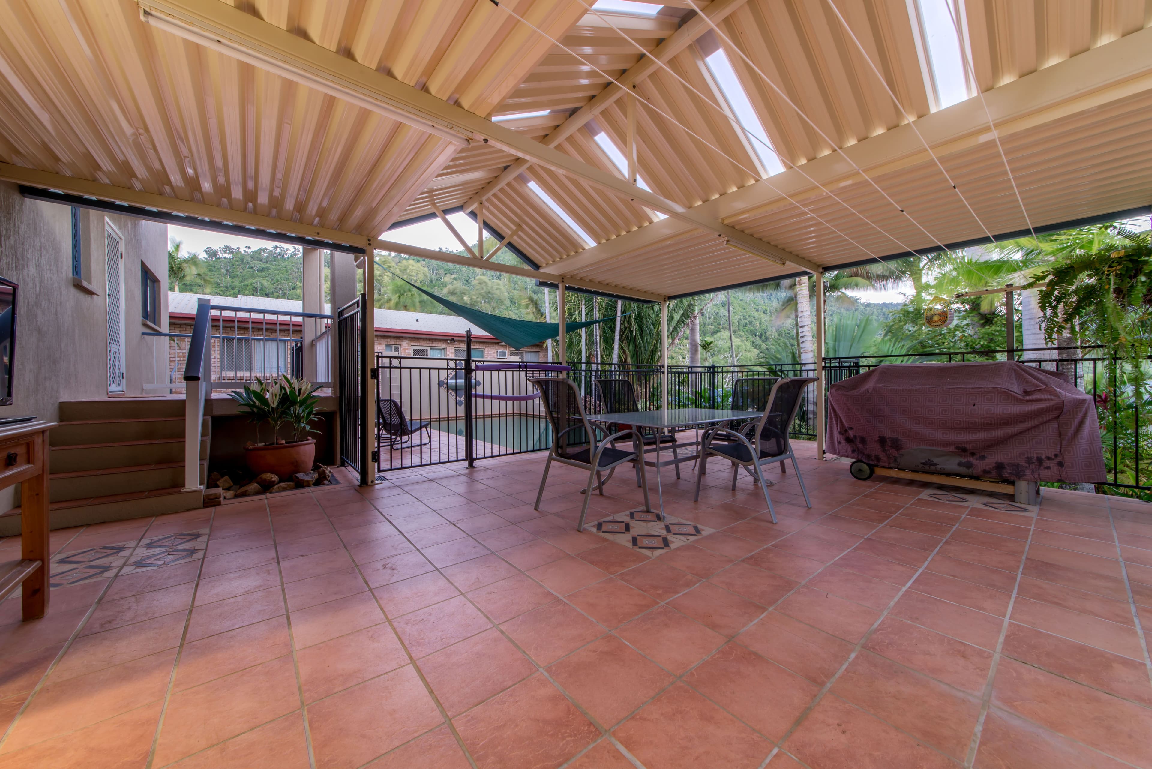 24 Panoramic Court, Cannonvale QLD 4802, Cannonvale - Thumbnail 2