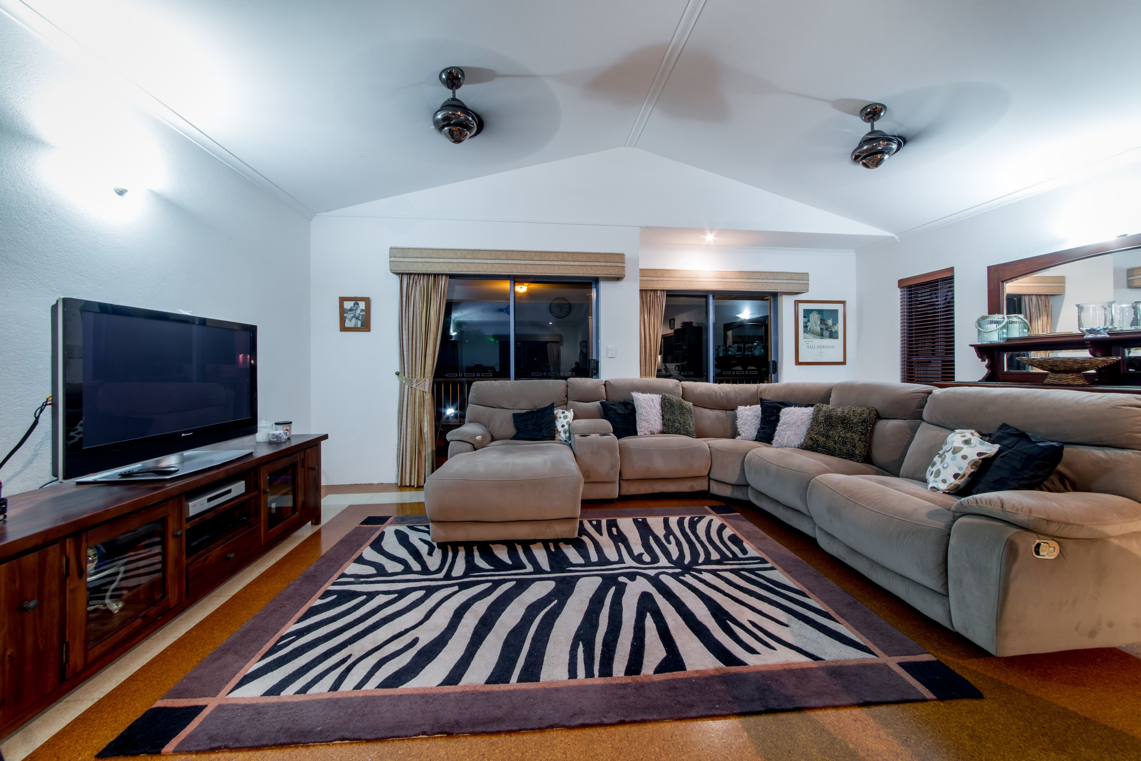 24 Panoramic Court, Cannonvale QLD 4802, Cannonvale - Thumbnail 6
