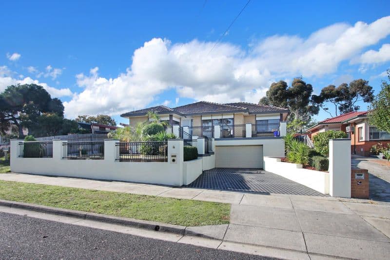 8 Yongala Court, CLAYTON SOUTH VIC 3169, Clayton South - Image 1