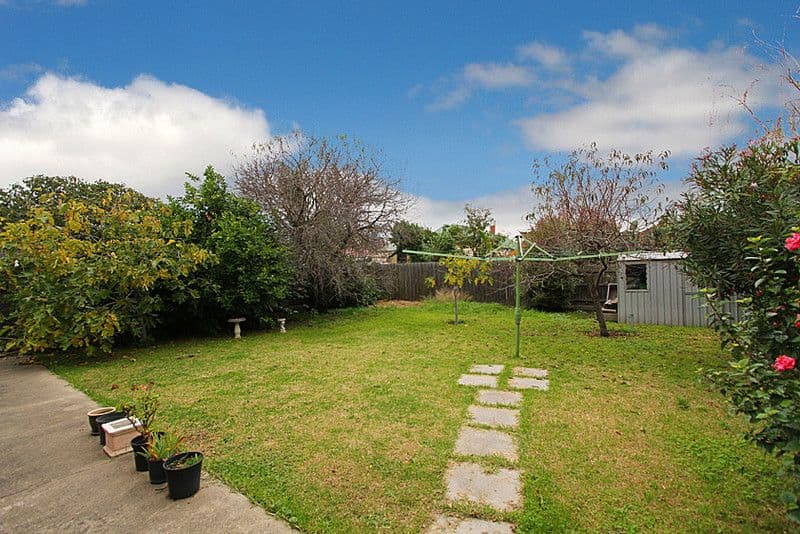 48 The Avenue, COBURG VIC 3058, Coburg - Thumbnail 2