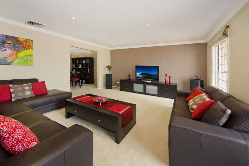 36 Delaigh Avenue, NORTH CURL CURL NSW 2099, North Curl Curl - Thumbnail 2