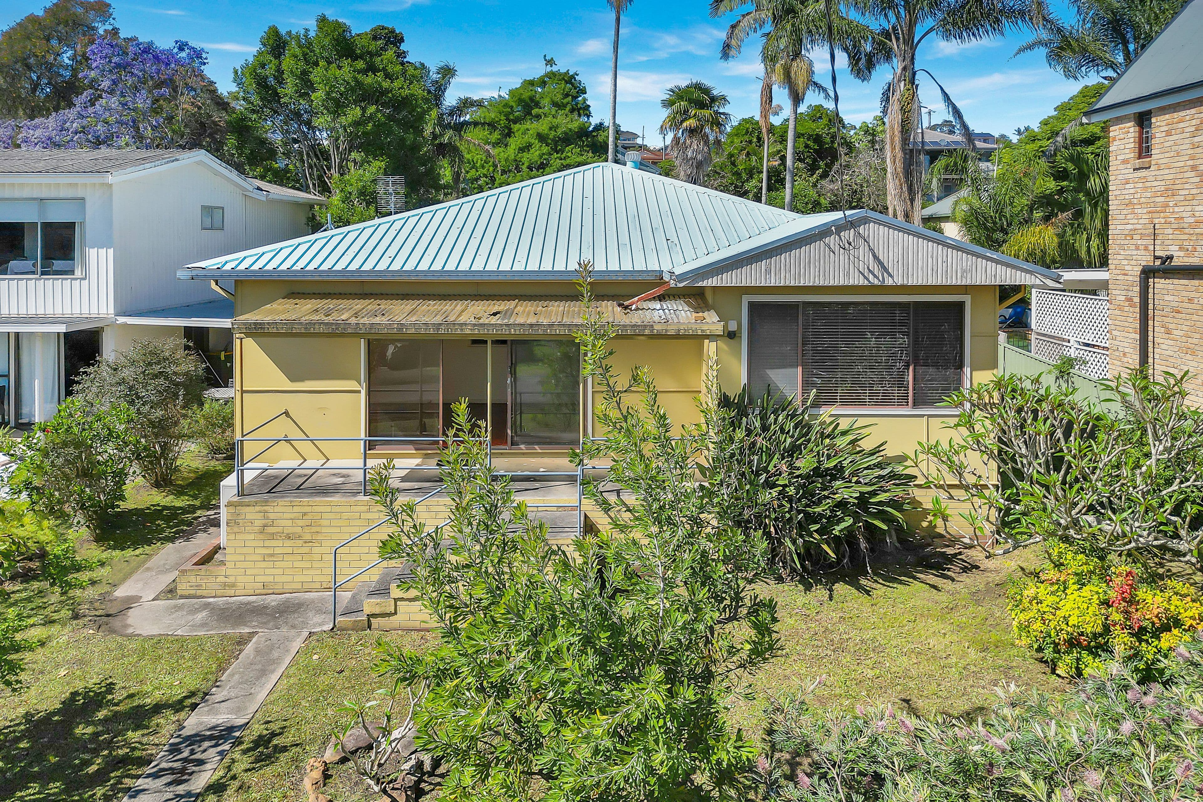 21 Kyeema Avenue, Saratoga NSW 2251, Saratoga - Image 1