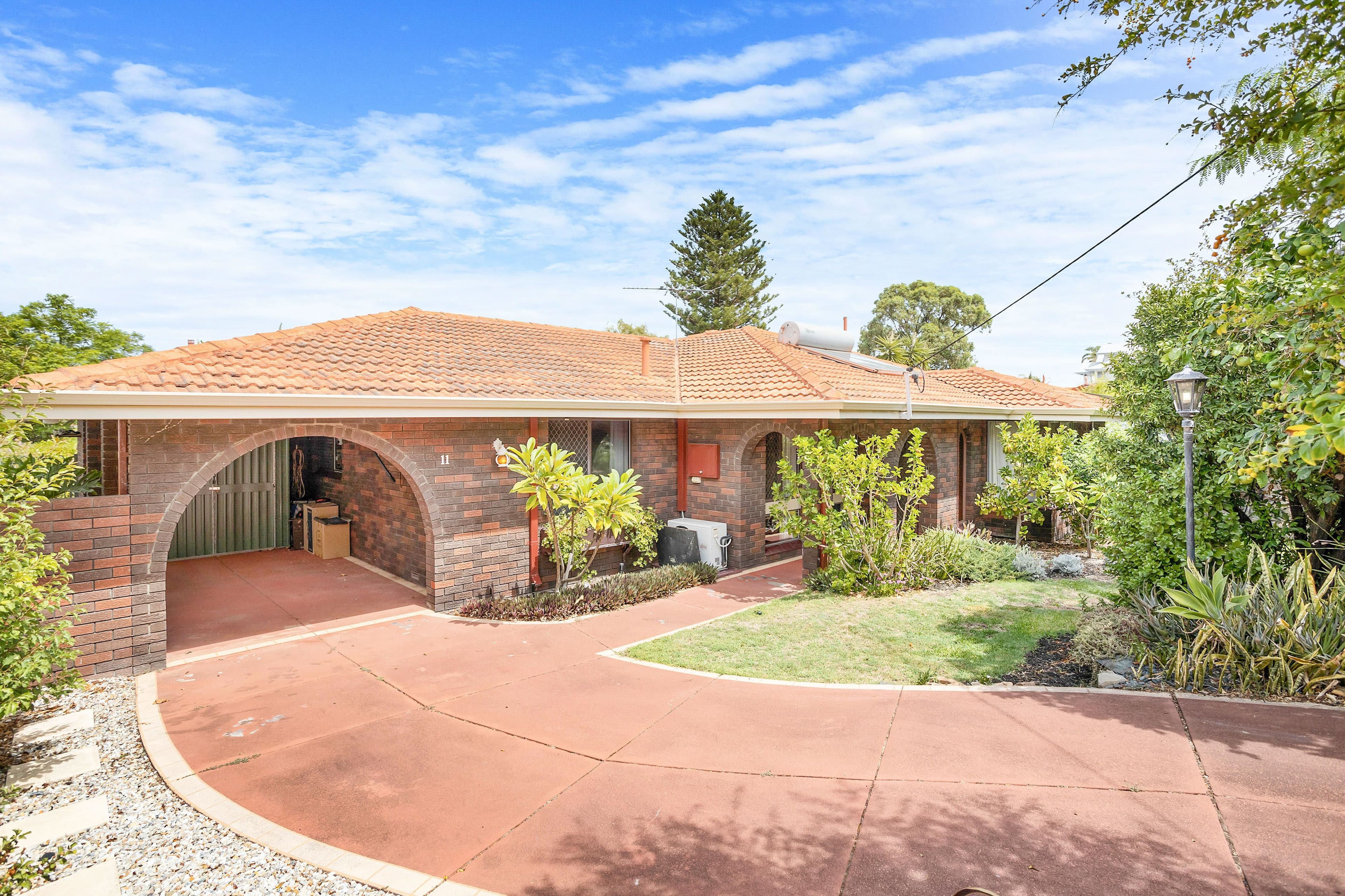 11 Kempenfeldt Avenue, Sorrento WA 6020, Sorrento - Image 1
