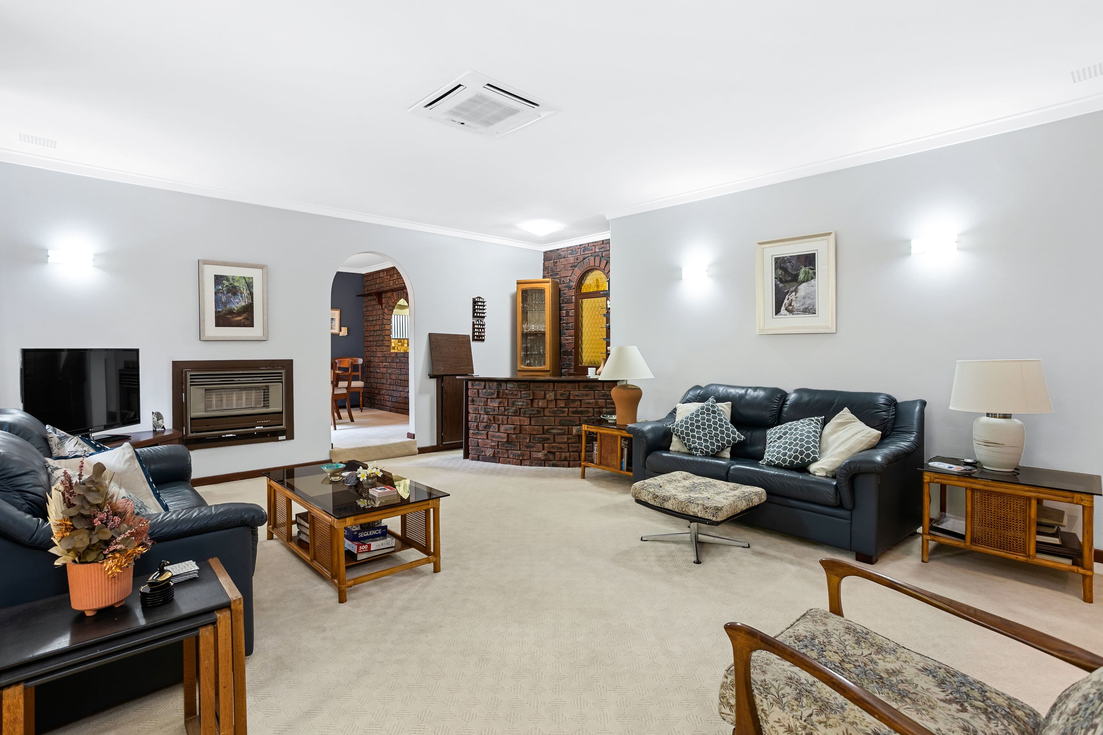 11 Kempenfeldt Avenue, Sorrento WA 6020, Sorrento - Thumbnail 3