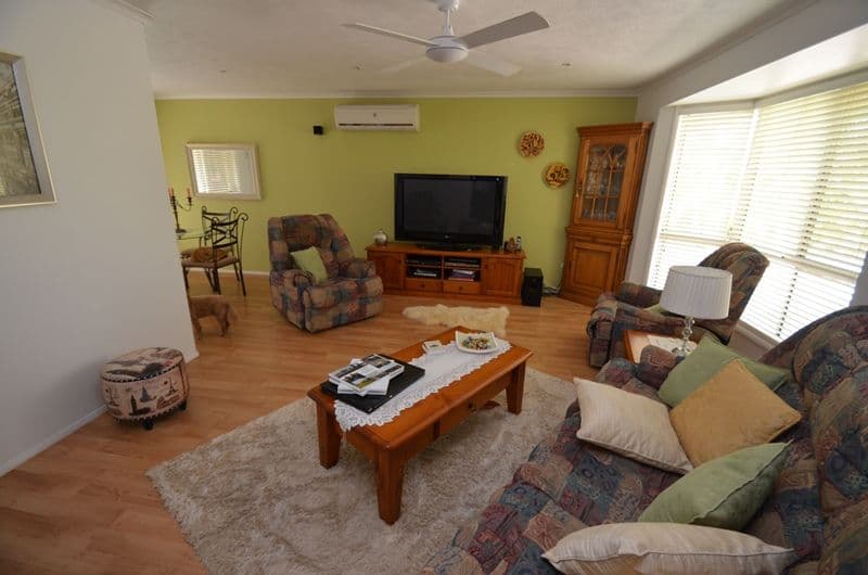 3 Spikes Court, ARUNDEL QLD 4214, Arundel - Thumbnail 5