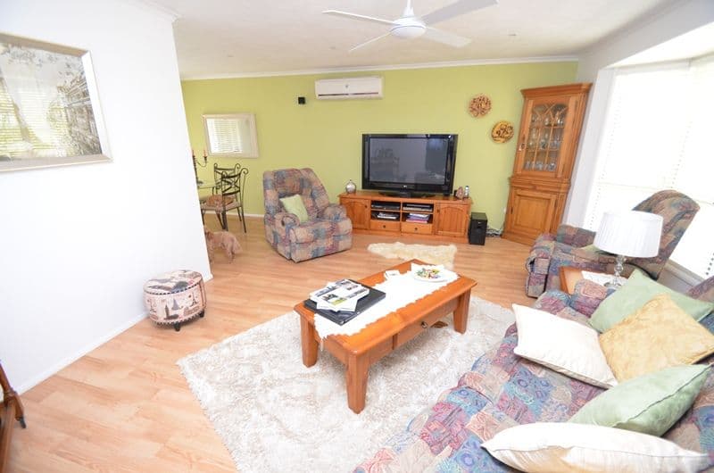 3 Spikes Court, ARUNDEL QLD 4214, Arundel - Thumbnail 6