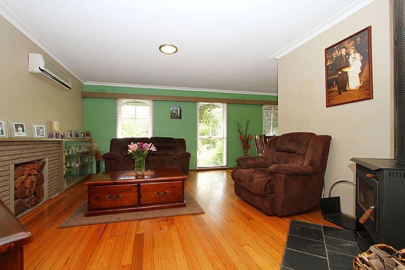 10 Cameron Court, WALLAN VIC 3756, Wallan - Thumbnail 4