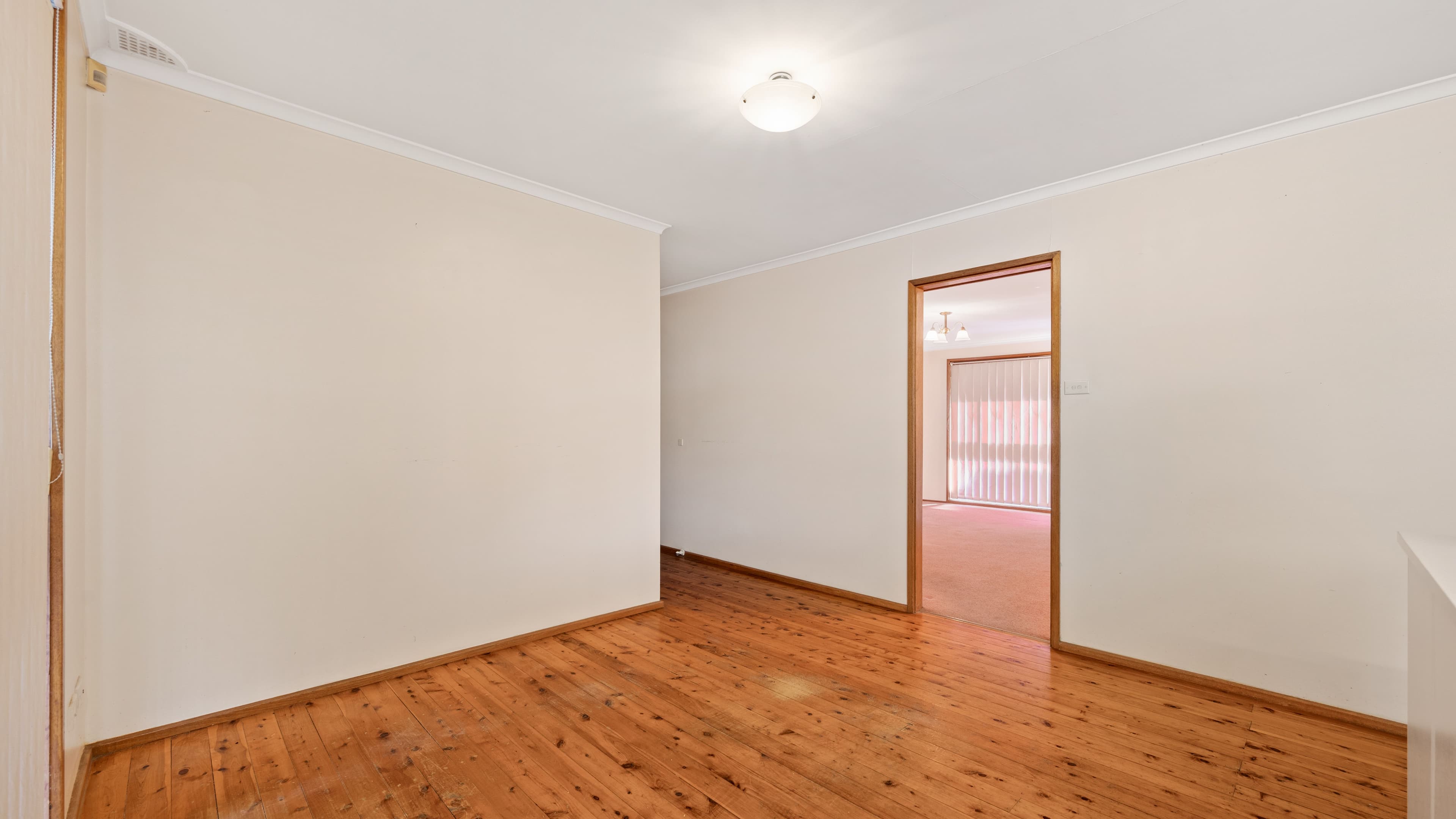 8 Duncansby Crescent, St Andrews NSW 2566, St Andrews - Thumbnail 4