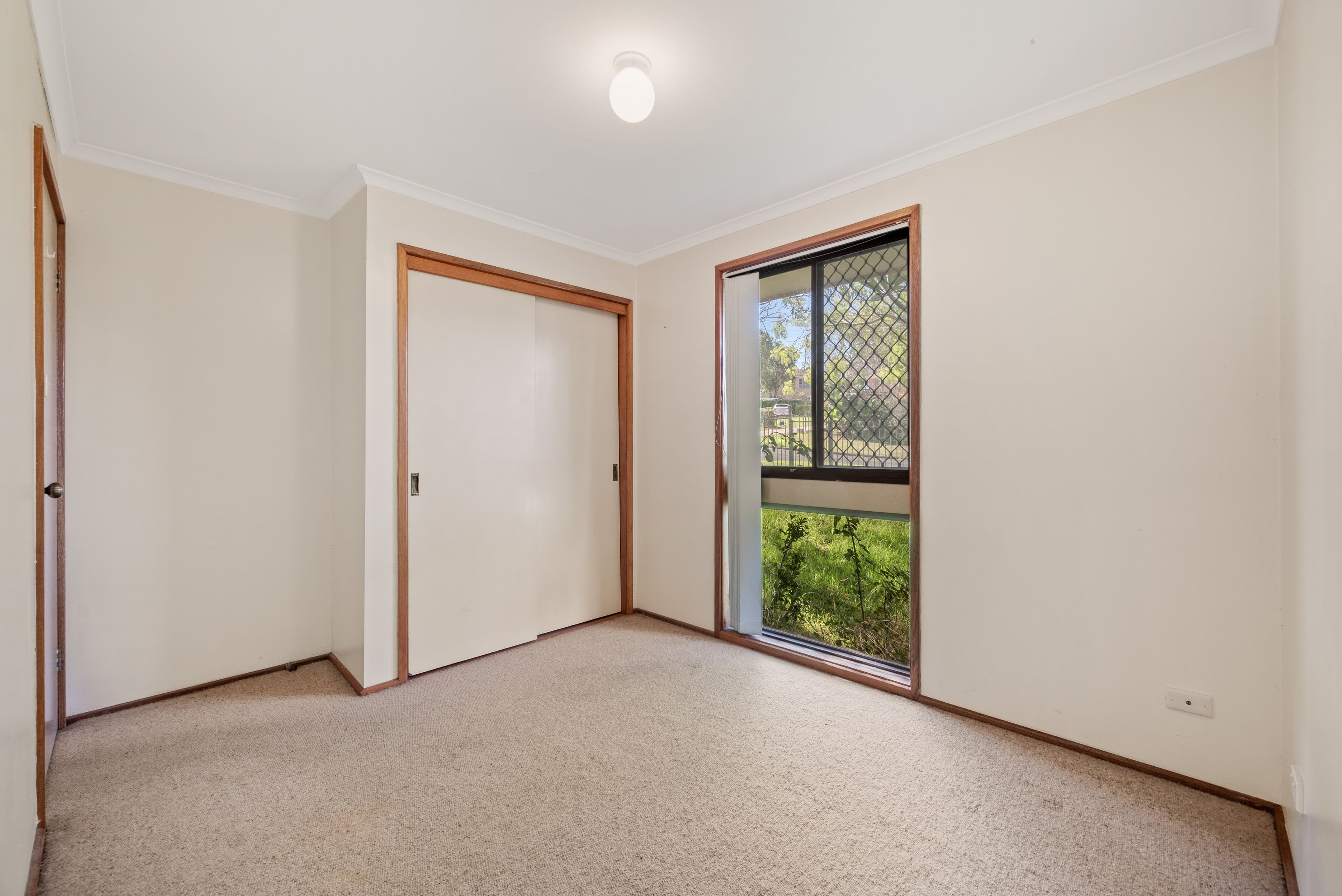 8 Duncansby Crescent, St Andrews NSW 2566, St Andrews - Thumbnail 7