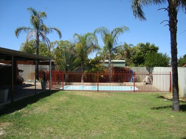 21 Greenough Way, GOSNELLS WA 6110, Gosnells - Thumbnail 4