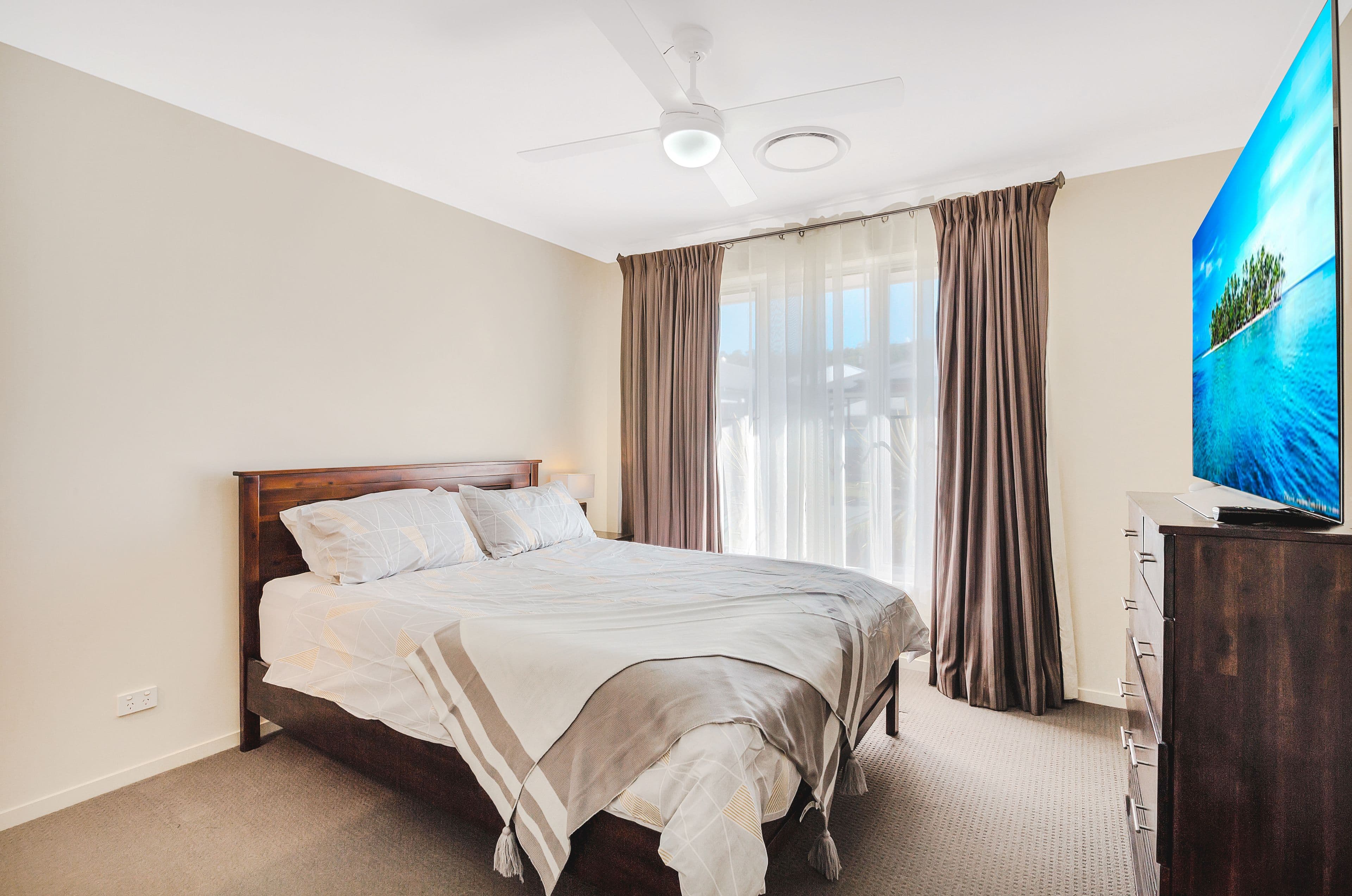 8 Dorretti Circuit, Upper Coomera QLD 4209, Upper Coomera - Thumbnail 3