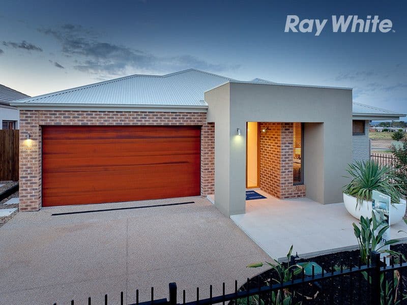 48 Victoria Cross Parade, WODONGA VIC 3690, Wodonga - Image 1